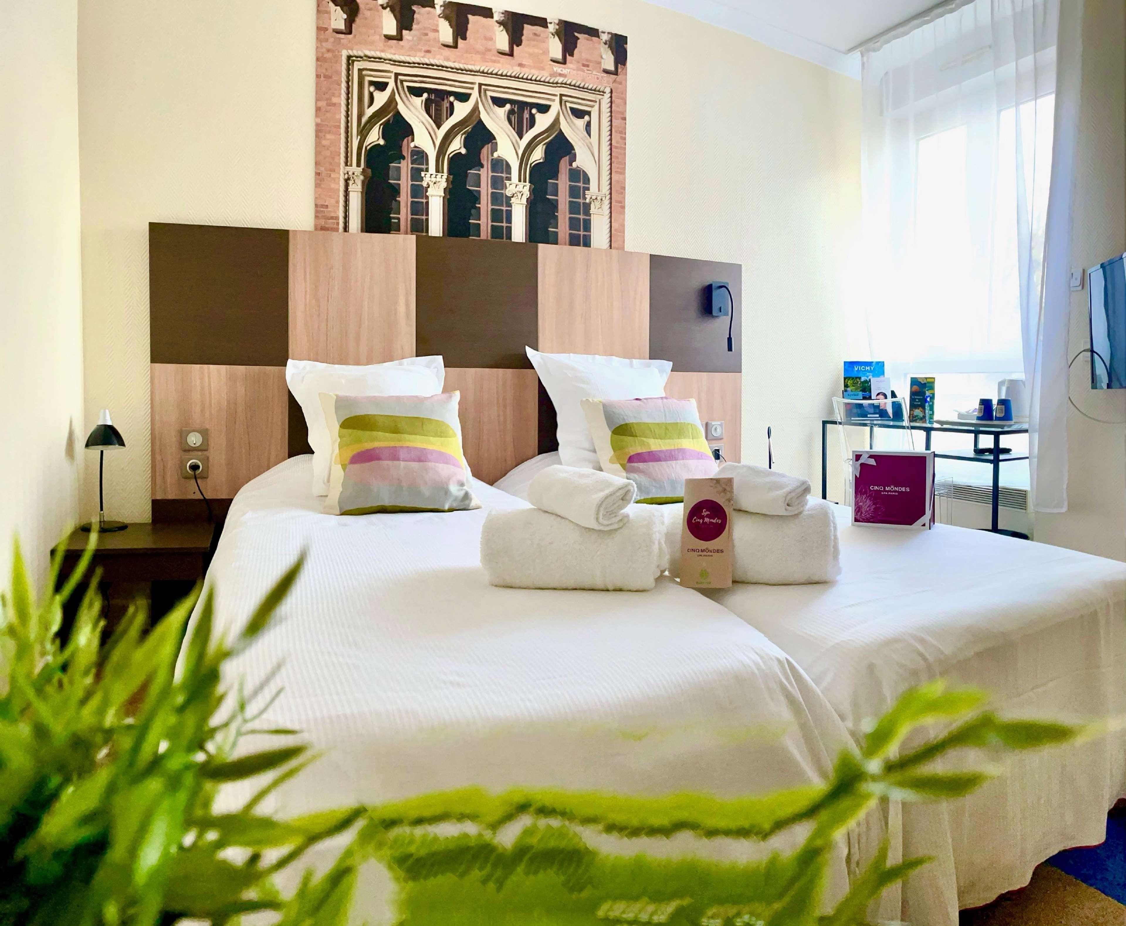 Kyriad Restaurant Centre Spa Vichy Luaran gambar