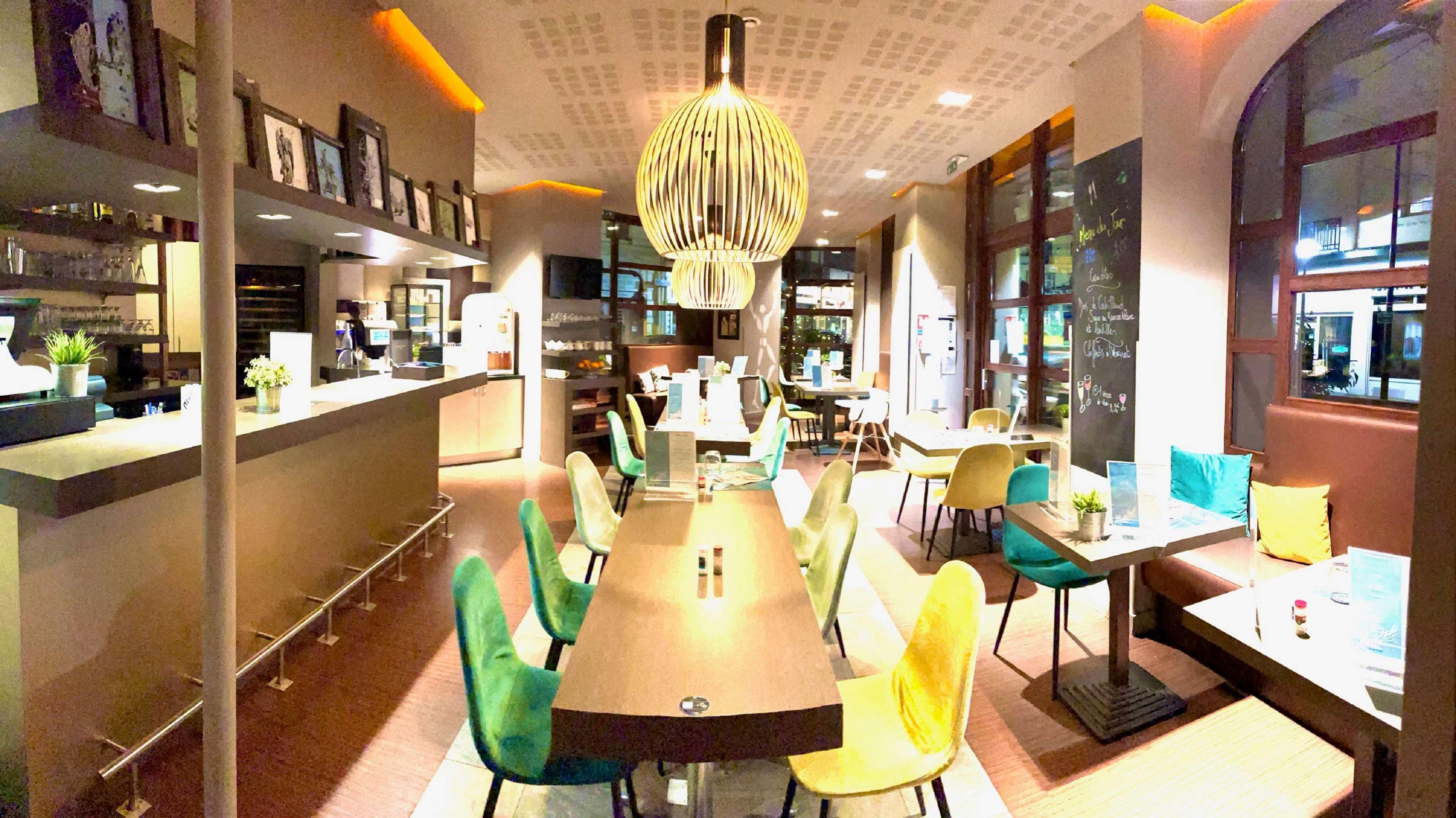 Kyriad Restaurant Centre Spa Vichy Luaran gambar