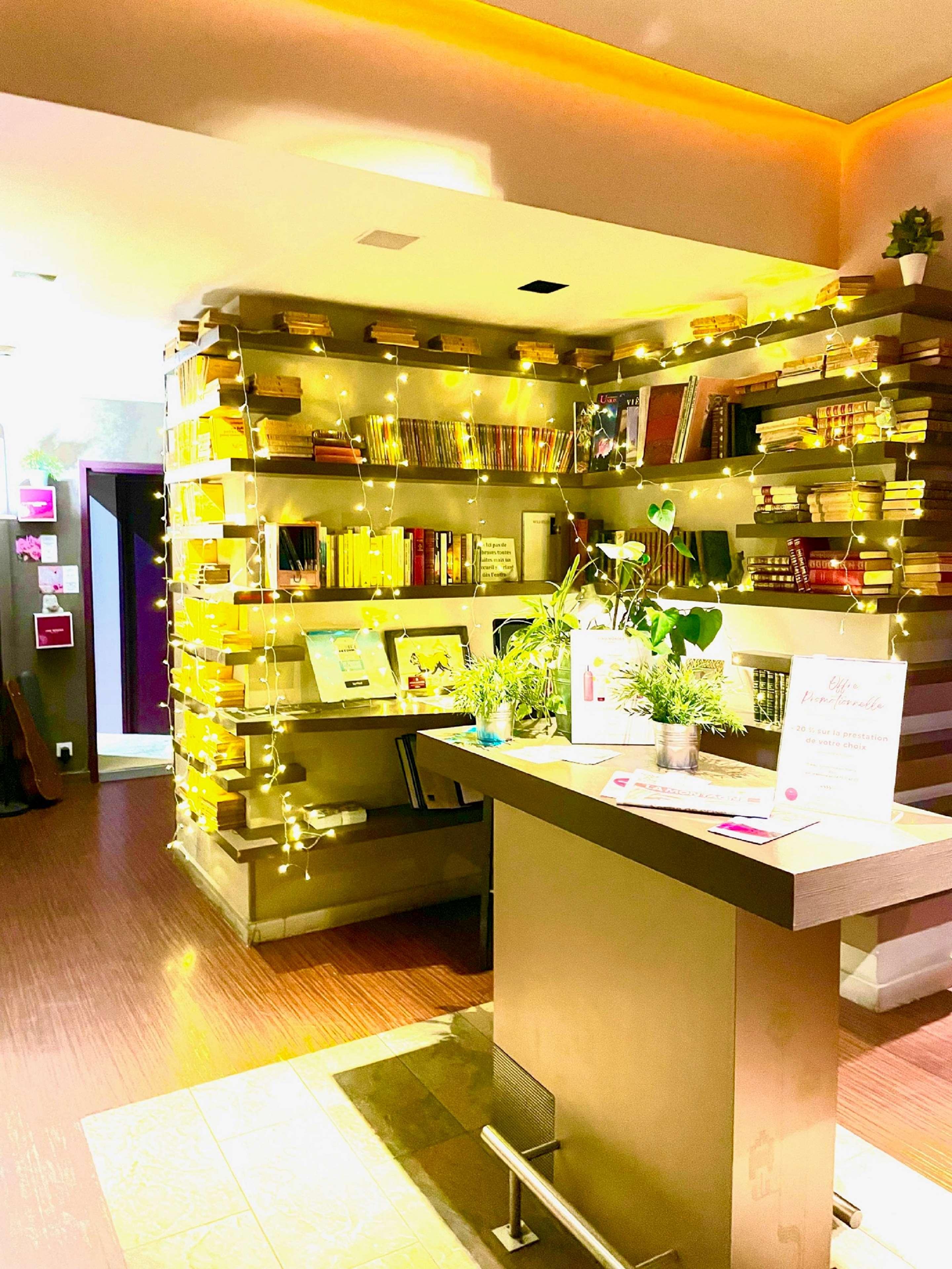 Kyriad Restaurant Centre Spa Vichy Luaran gambar