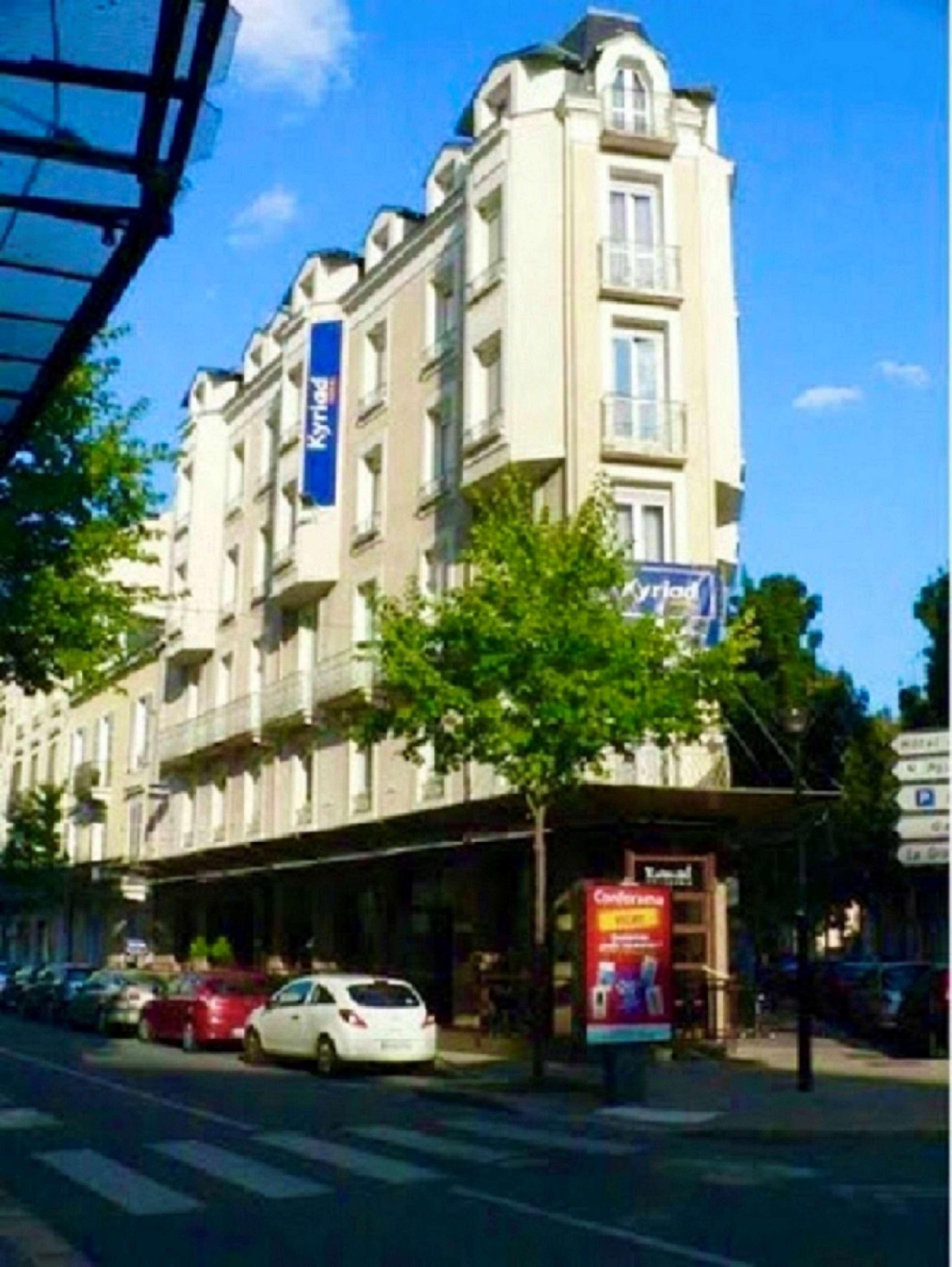Kyriad Restaurant Centre Spa Vichy Luaran gambar