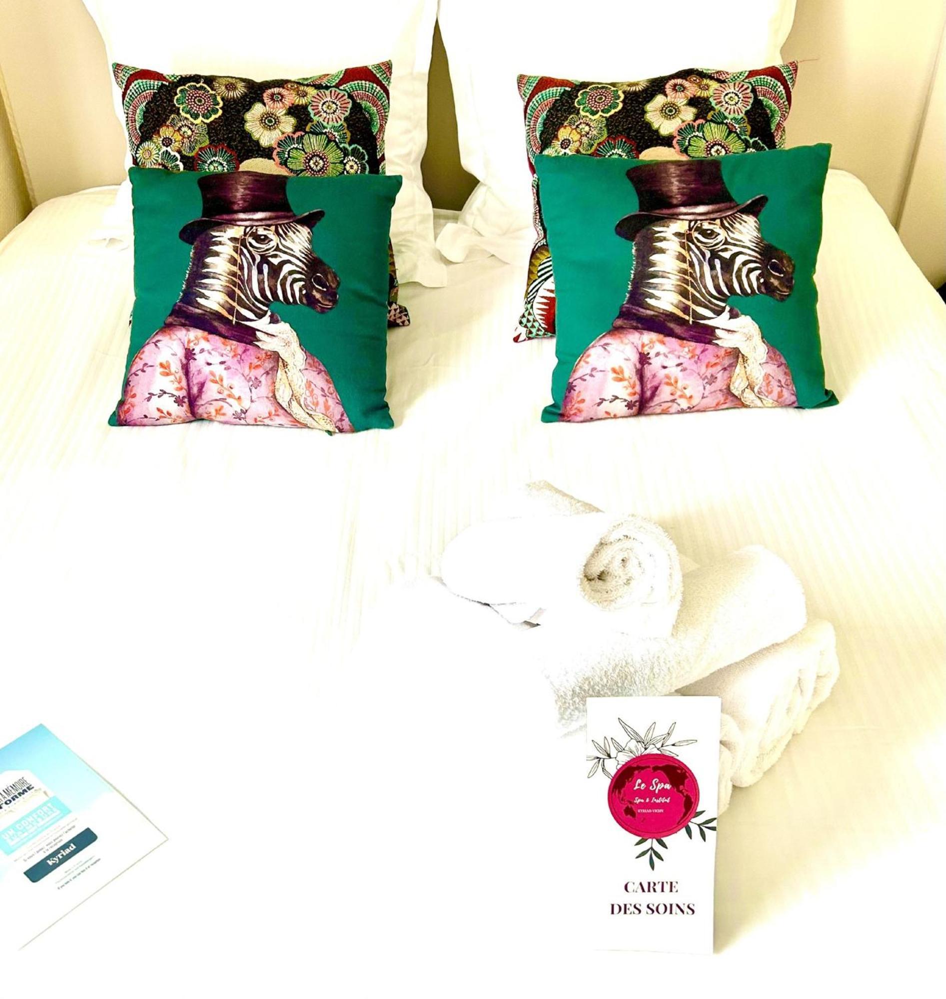 Kyriad Restaurant Centre Spa Vichy Luaran gambar